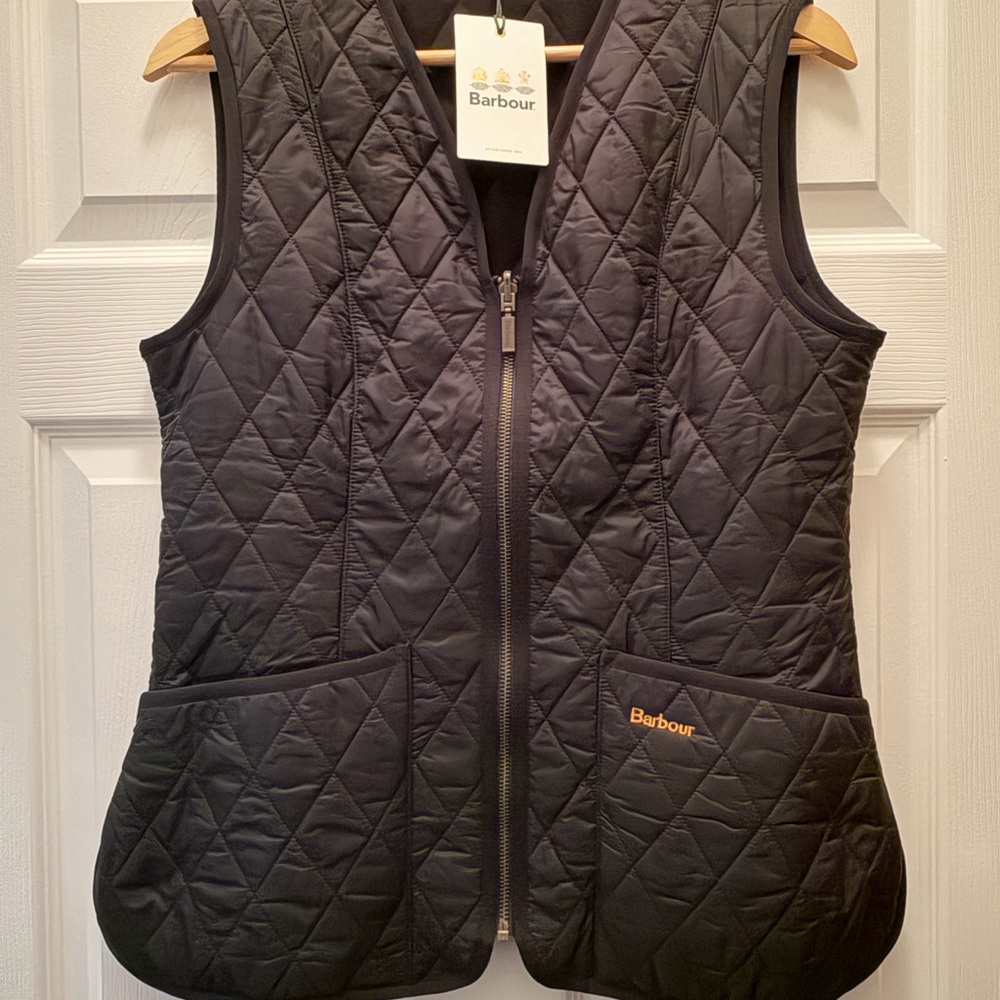 Barbour Betty Liner in black